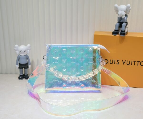 LV [Rose] Official website's colorful toiletry bag 67692 silver size W25H20D5 super 🔥 beautiful and new style. LV original single matching pattern quality 🌵 classic old pattern