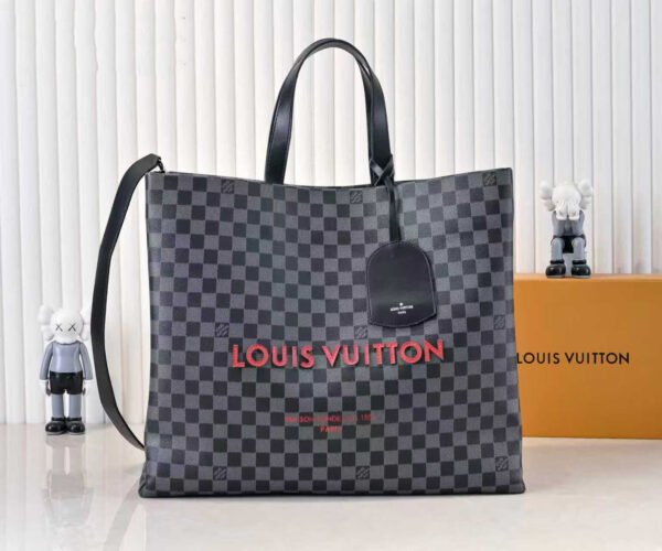 Shopper medium-sized handbag from Louis Vuitton - 42x34x16cm