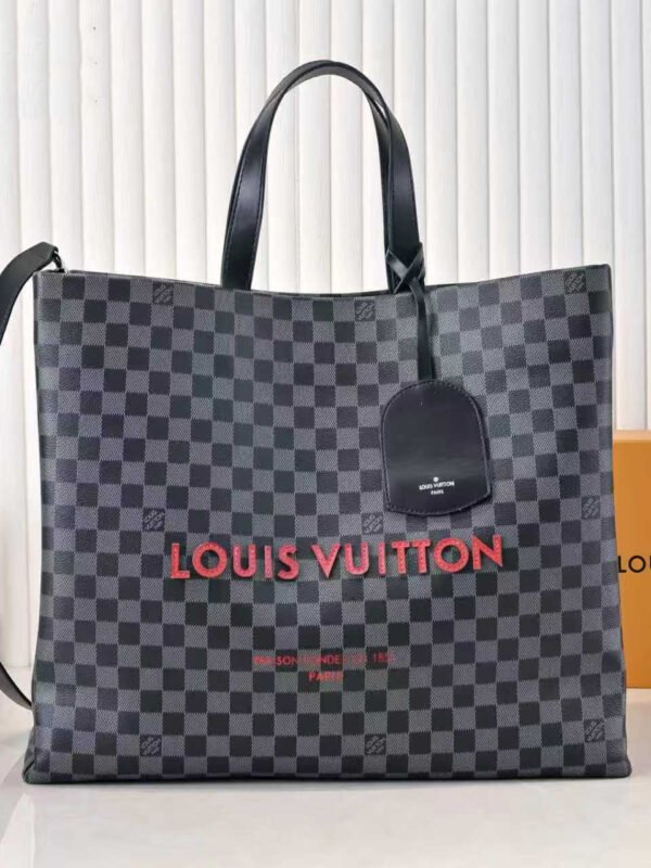 Shopper medium-sized handbag from Louis Vuitton - 42x34x16cm