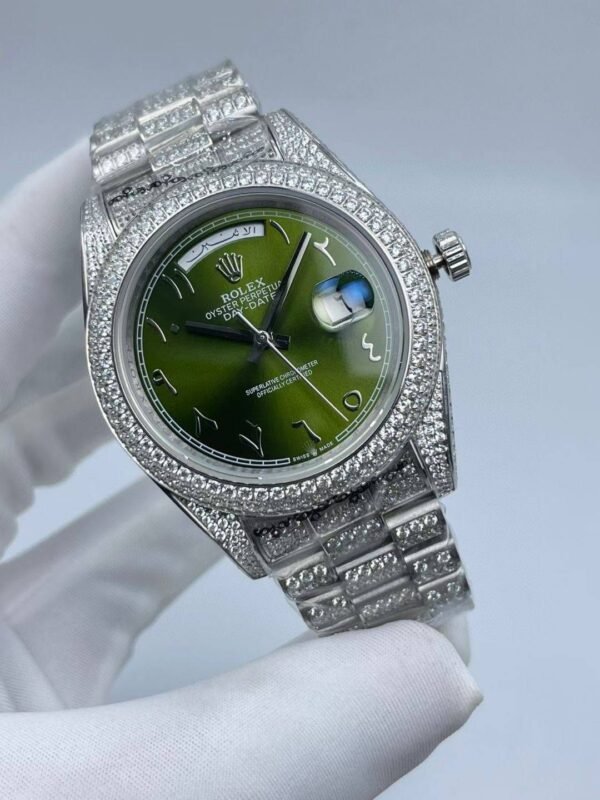 New full diamond Arabic numeral day and date calendar, 41mm