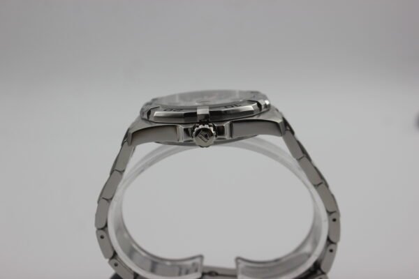 Model: WBD2111, Color: White, BA Number: 0928  41mm