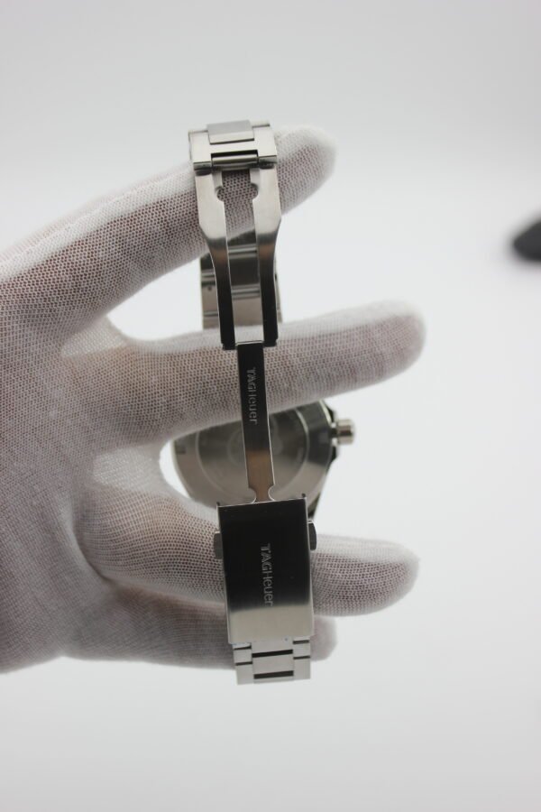 Model: WBD2111, Color: White, BA Number: 0928  41mm