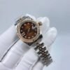 Rolex women's model with beaded star-shaped diamonds, size 26mm