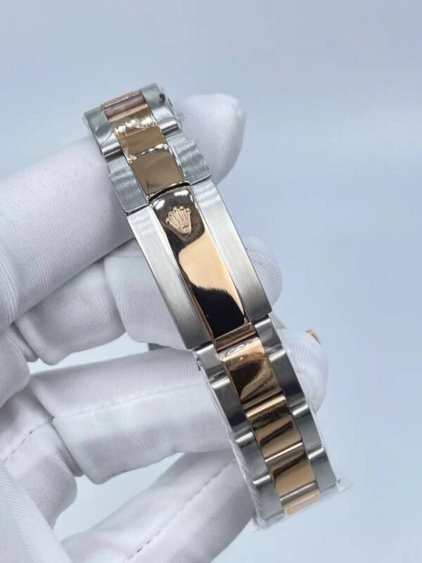 Rolex's new 24-diamond , 31mm in size.