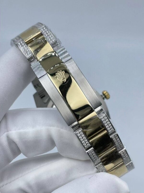 New log, surface set with diamonds diamond  44mm