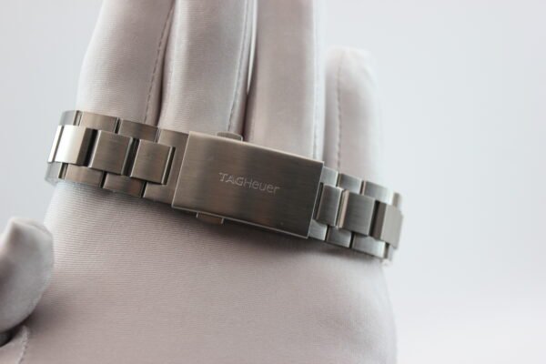 Model: WBD2110, Color: Black, Part Number: BA0928  41mm