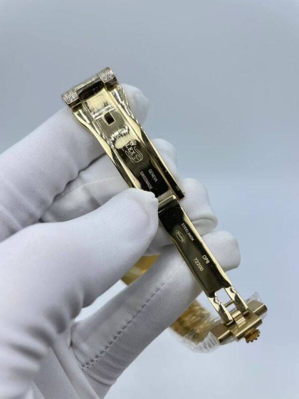 Rolex full-diamond blank face with dual calendars, size 41mm