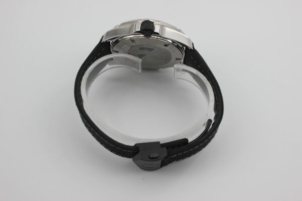 Model WAY201J FC6370    43mm