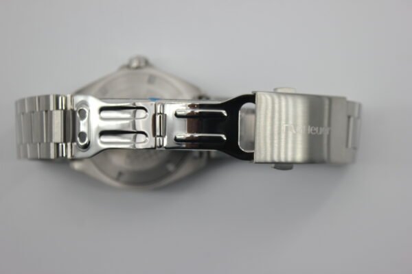 Model: WAZ1018  BA0842    43mm