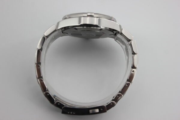 Model: WAY201S  Serial Number: BA0927   43mm