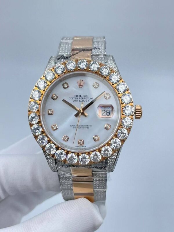 New model log large bezel with diamond surface  44mm