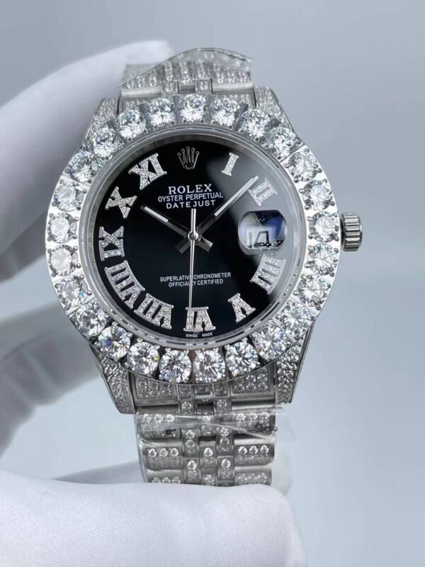 @T4Z%7~J)Z76UFEAYZGG$D6_tmb Rolex's new full-diamond large-diameter bezel, single calendar Roman numeral face, size 43mm