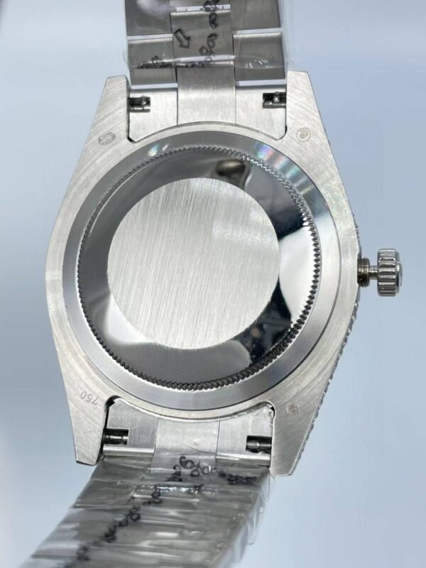 New full diamond Arabic numeral day and date calendar, 41mm