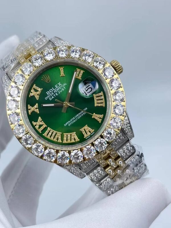 Rolex's new full-diamond large-diameter bezel, single calendar Roman numeral face, size 43mm