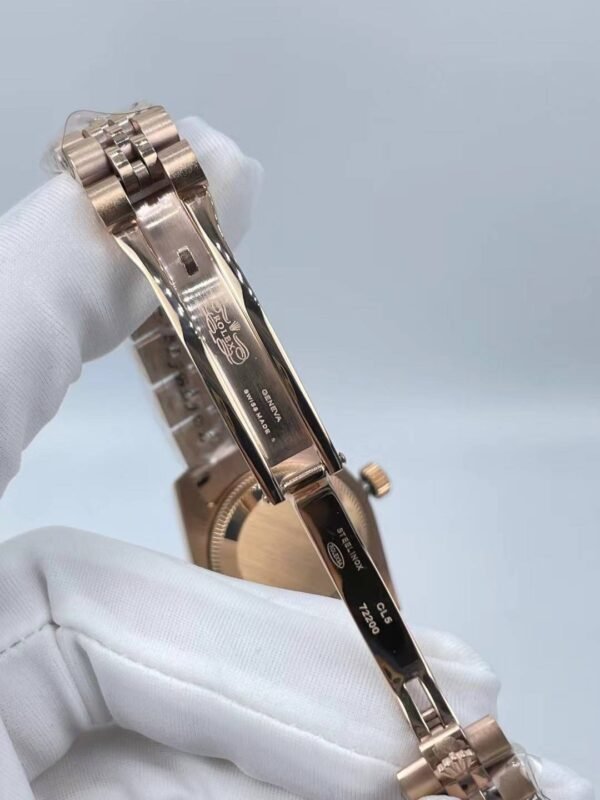 Rolex new chronograph with blank Roman dial, size 26mm