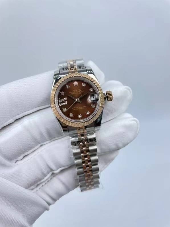 Rolex women's model with beaded star-shaped diamonds, size 26mm