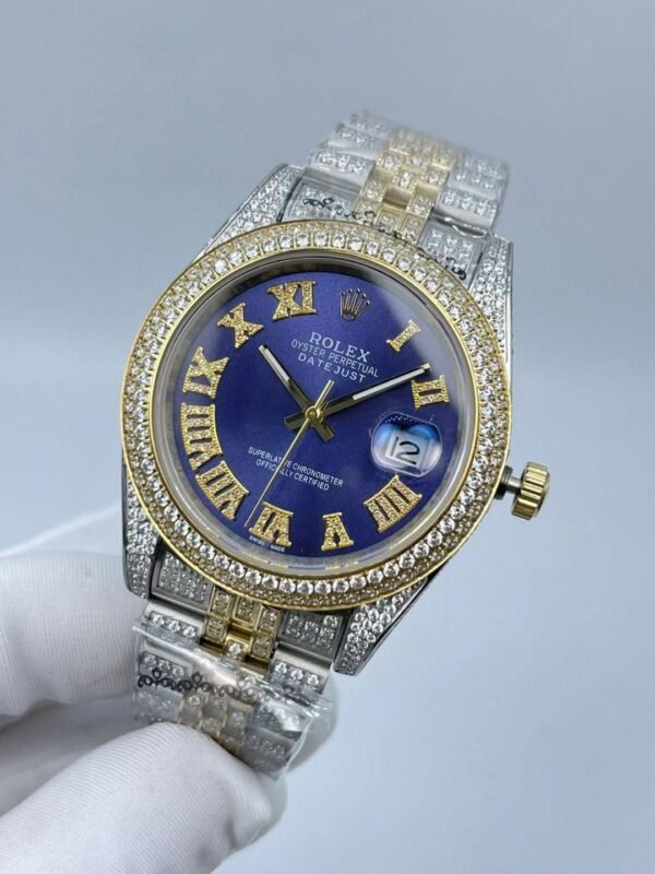 New full-diamond Roman-style logotype with diamond surface  41mm