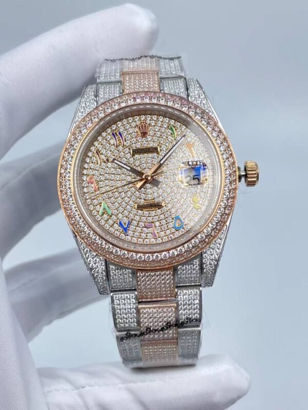 HLA123({2CFW[Q{NOLVH6_P_tmb Rolex's new full-diamond flat three-leaf bracelet, with colorful Arabic numerals on a star-shaped surface, size 41mm