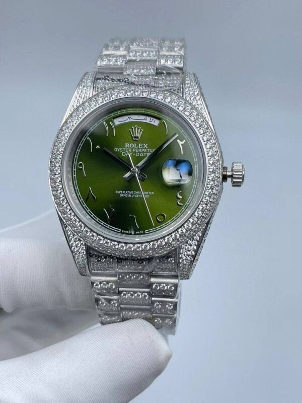 New full diamond Arabic numeral day and date calendar, 41mm