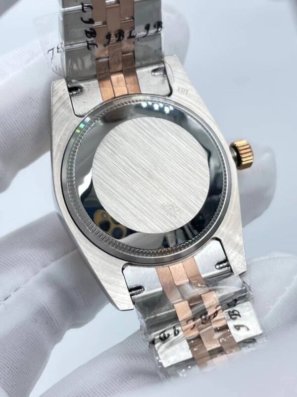 New model with 6-edge diamonds and Roman pattern, size 31mm