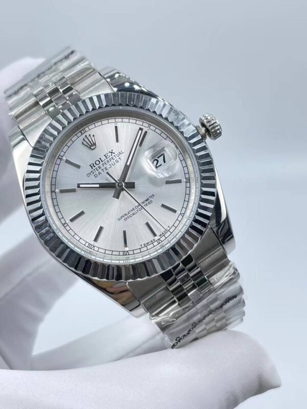 Rolex new chronograph with beveled edges and small bezel, size 41mm (small head stud strap)