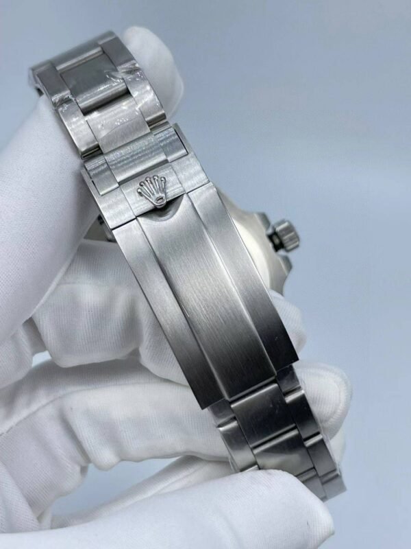 New SUB model with black shell and purple color,40mm