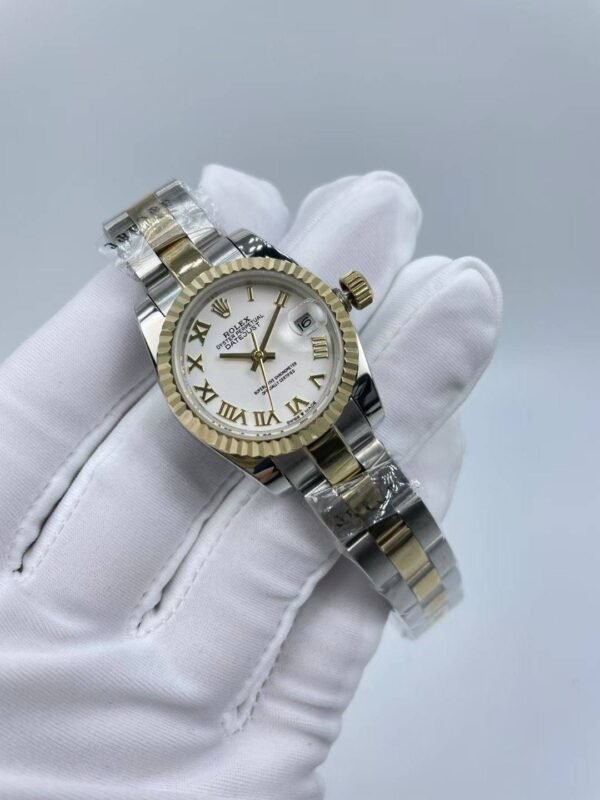 Rolex women's model with beaded bezel and Roman numerals, size 26mm