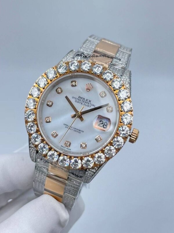 New model log large bezel with diamond surface  44mm
