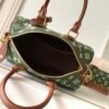 Style No. M15241 Military Green. This Speedy P9 Bandoulière 30 handbag measures 32 x 22.5 x 18 cm (length x height x width).