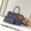 Model number M15282 - Blue fabric Speedy P9 Bandoulière 30 handbag          32 x 22.5 x 18 cm (length x height x width)
