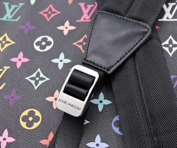 Black Tri-Colored 41379 CHRISTOPHER Small Bag with Shoulder Strap m41379 This is a Christopher small bag with shoulder strap, measuring 41.0 x 48.0 x 13.0 cm (length x height x width)