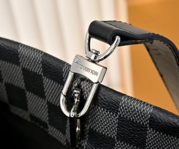 Shopper medium-sized handbag from Louis Vuitton - 42x34x16cm