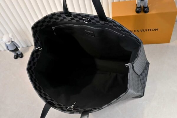 Shopper medium-sized handbag from Louis Vuitton - 42x34x16cm
