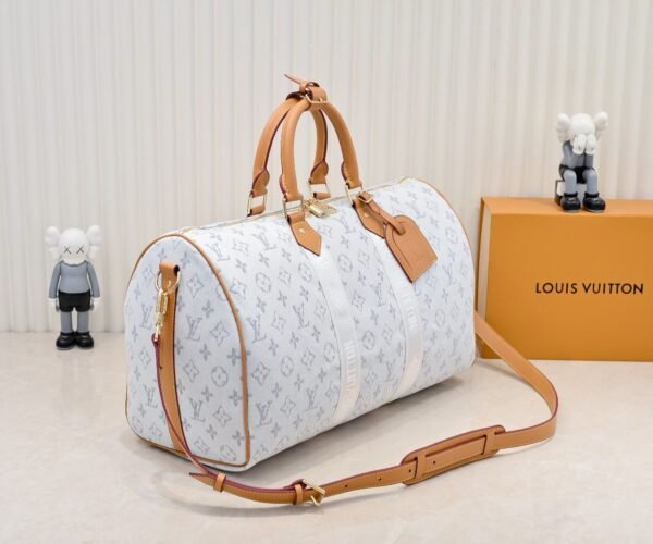 【M14838 White】41418, 41416 This model Keepall Bandoulière 45 travel bag, 27 x 20 x 45 cm (height x width x length)