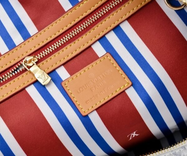 【M14838 White】41418, 41416 This model Keepall Bandoulière 45 travel bag, 27 x 20 x 45 cm (height x width x length)