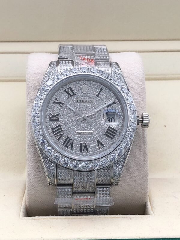 Rolex new bezel (3.55mm diamonds) star-shaped Roman dial, size 41mm