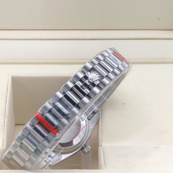 Rolex leopard red stone surface, size 31mm