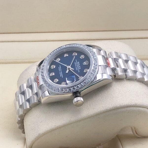 Rolex leopard pattern with blue stones, size 31mm