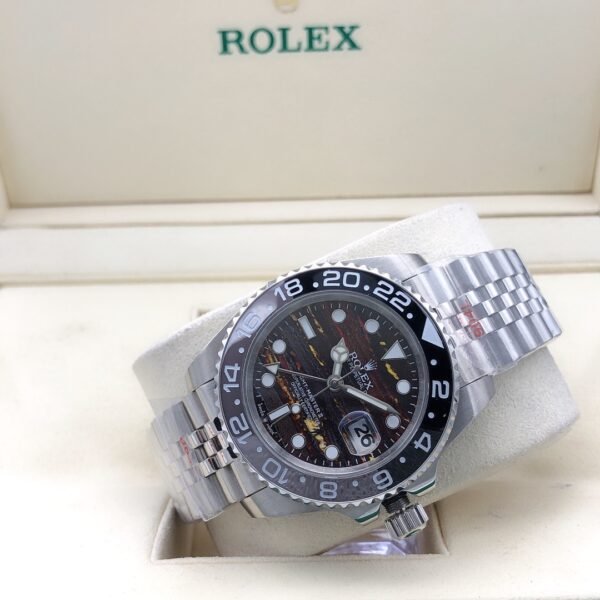 Rolex new model Greenwich GMT with a size of 40mm