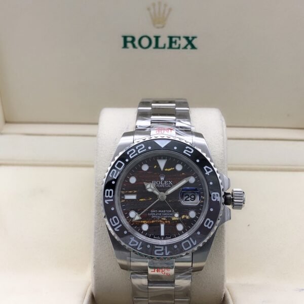 Rolex new model Greenwich GMT with a size of 40mm