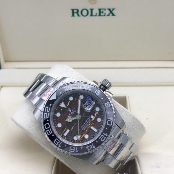 Rolex new model Greenwich GMT with a size of 40mm