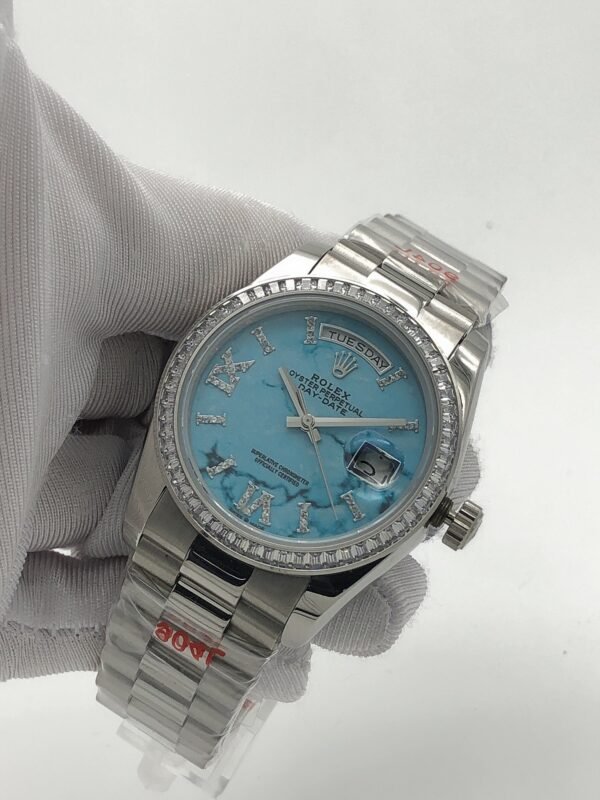 Rolex new model with square diamond bezel and Roman-shaped dial, size 36mm