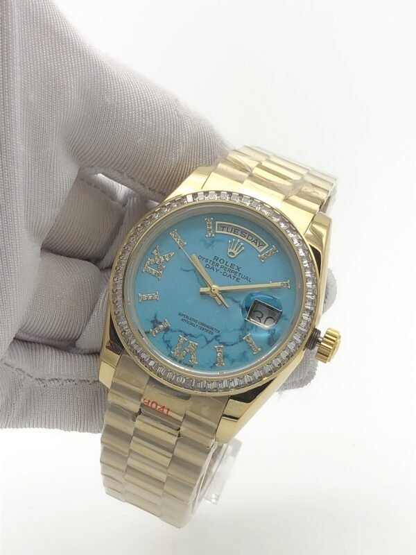 Rolex new model with square diamond bezel and Roman-shaped dial, size 36mm