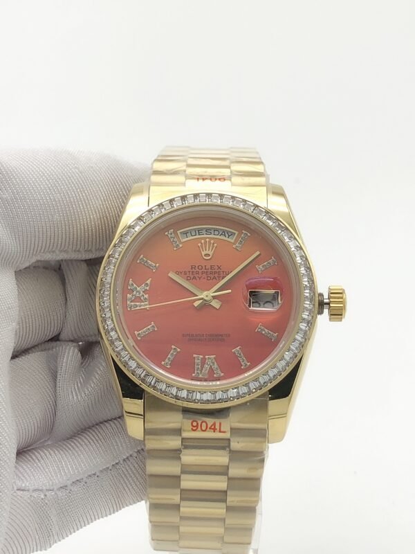 Rolex new model with square diamond bezel and Roman-shaped dial, size 36mm