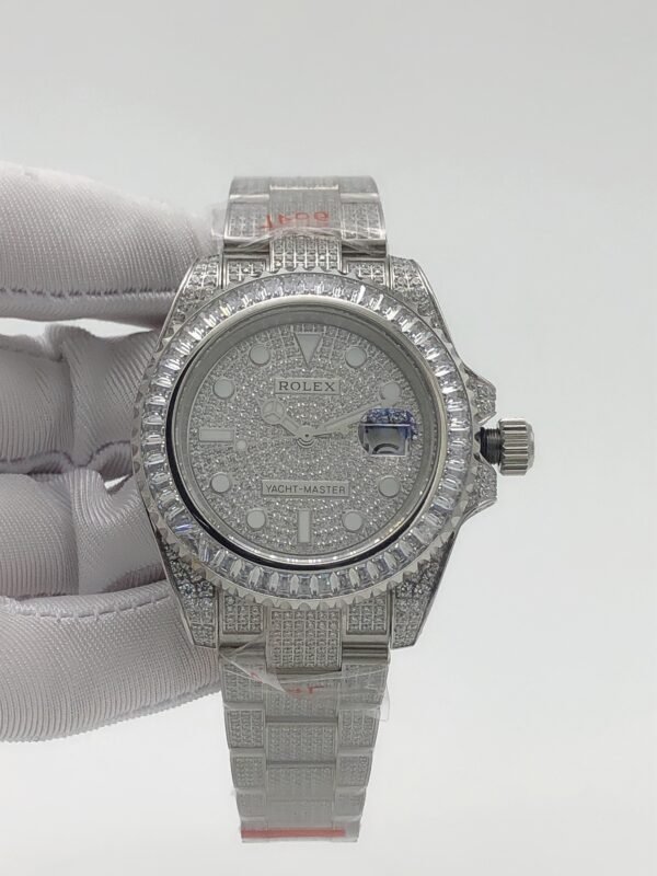 wsxc1762357172599_0 Rolex YM yacht with full diamond case and star-shaped dial, size 40m