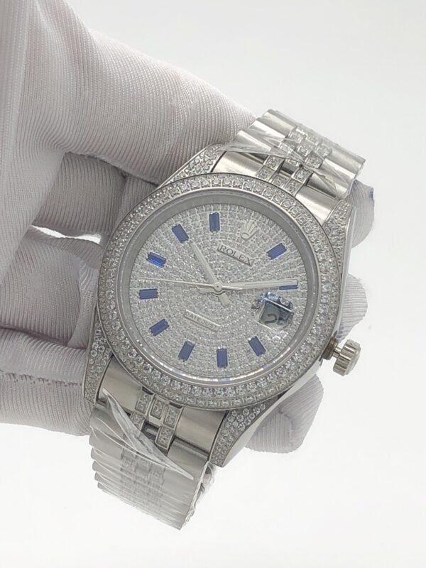 Rolex five-stone round diamonds set in a square shape, diameter 41mm