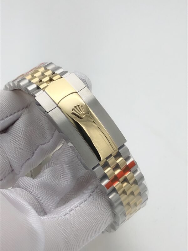 Rolex's new round diamond star-shaped watch, size 41mm