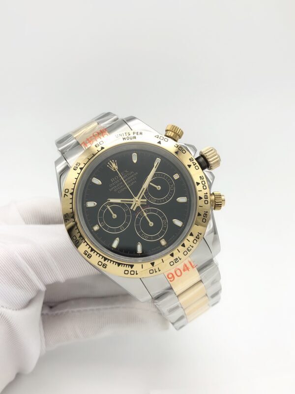 Rolex Daytona Quartz Series, with an enlarged size of 43mm