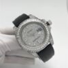 Rolex YM yacht model with full-set diamonds on the case and star-shaped patterns on the bezel, with a diameter of 40mm.