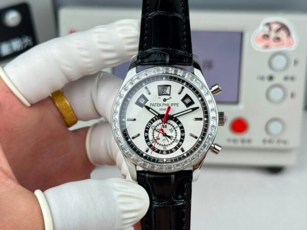 Patek philippe 5905R -010/12 CAL,240